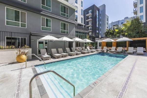 Dtla Luxury Condo With Pool, Gym, Work Pods & Conference Room Los Angeles Esterno foto